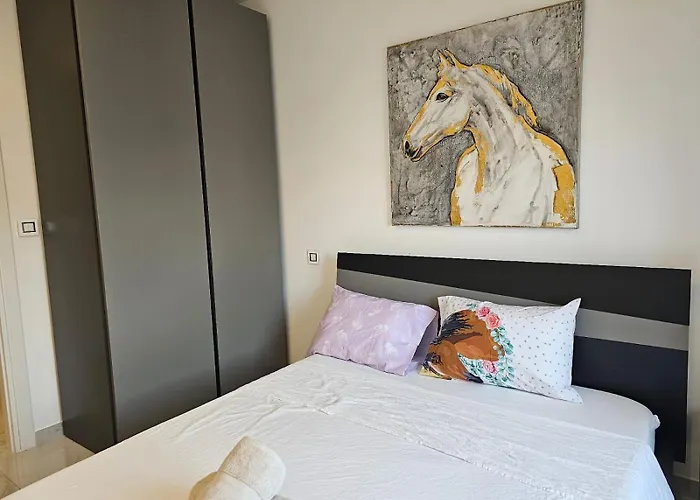 Modern Elegance Valletta Apartment V1